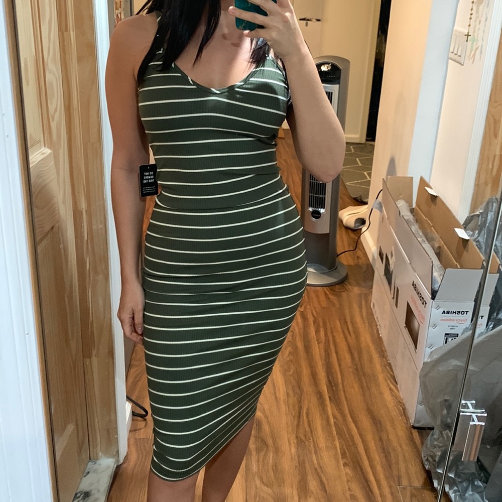 Midi Dress - Express